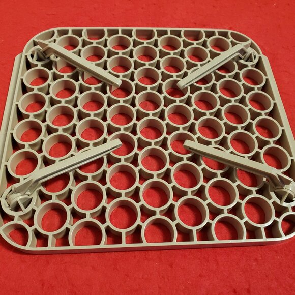 Pampered Chef Microwave Cooking Shelf W/Folding Legs - Mint as New. - Picture 5 of 6